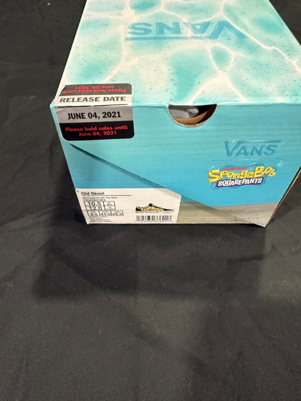 Vans x SpongeBob SquarePants Old Skool Shoes Men's 10.5 New w/ Box VN0A38G19EK - Picture 8 of 11